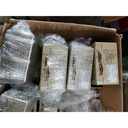 议价安川 SGDR-SDA140A01BY22 拆机8-9成新功能测试包好