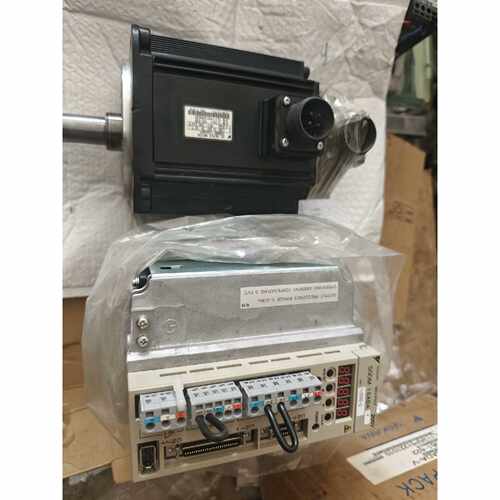 询价安川驱动器sgdm-15ada-v，，电机SGMGH