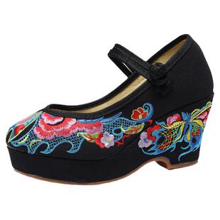 复古高跟八厘米布鞋民族风浅口圆头汉服舞蹈一字扣秀禾新娘绣花鞋
