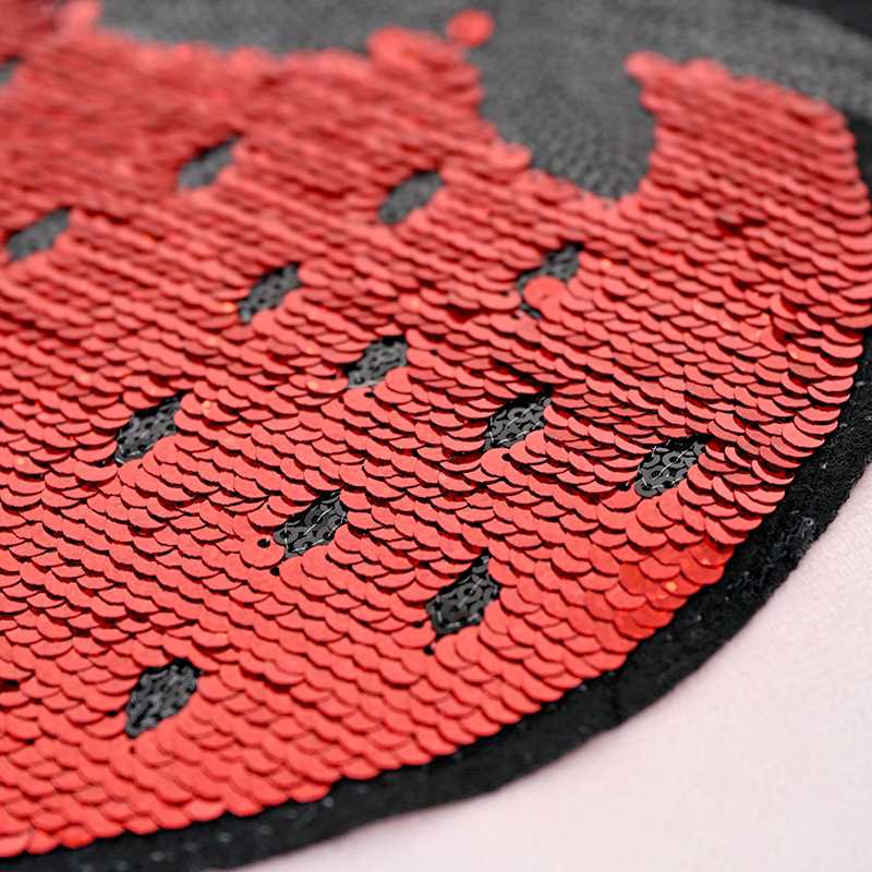 北欧简约家用丝绒亮片抱床头卧室枕客厅枕靠垫飘装饰靠枕沙发窗枕