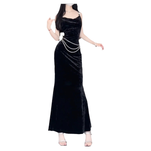 大码优雅气质黑色丝绒吊带连衣裙女秋季高级感气质显瘦鱼尾礼服裙