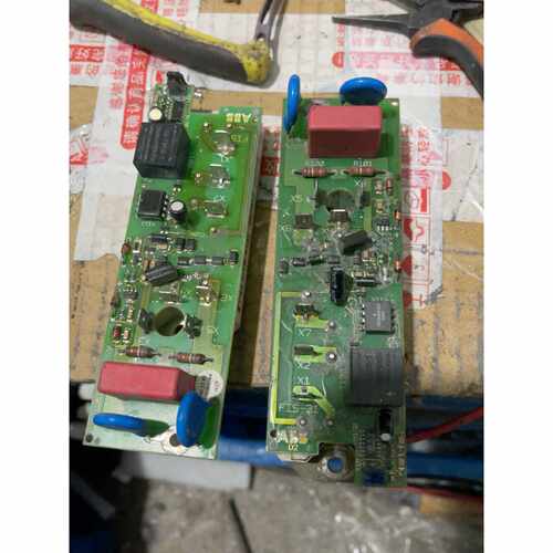 议价ABB直流调速器FIS-31励磁模块，型号3ADT31360