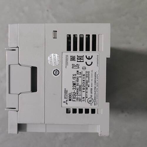 溢价-PLC FX5U-32MT/ES   功
