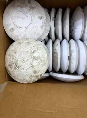 溢价-UBNT UFI UAP-AC-SHD无线AP，