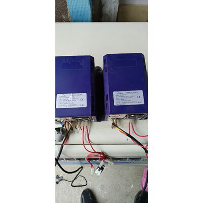 〔议价-可维修〕英派斯跑步机变频器UBV-2200B,1相输入220-240 工