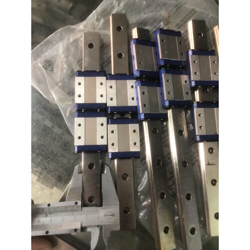 询价下单PE09/LE09 NSK 直线导轨滑块 可开发票