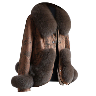 獭兔毛皮草外套女2025冬新短款原创大气质狐狸毛领真皮毛一体大衣