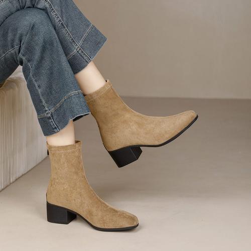 真皮短靴女粗跟2025新款秋冬中跟瘦瘦靴软底百搭中跟方头马丁靴子