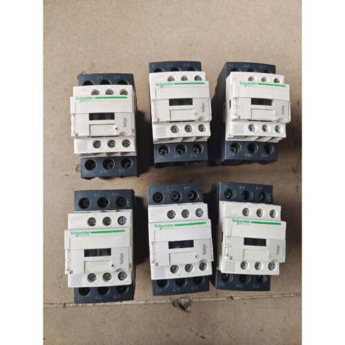 在线议价拆机施耐德LC1D25BD接触器，线圈DC24V