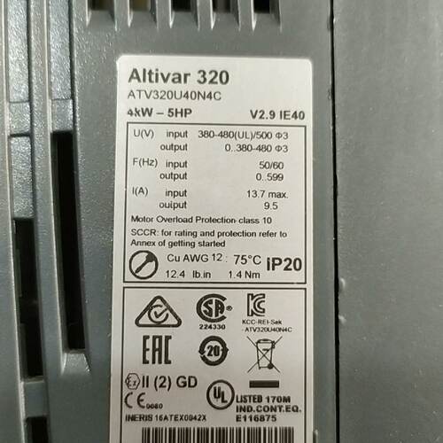 议价施耐德变频器 ATV320U40N4C 4KW 5HP 三相维修