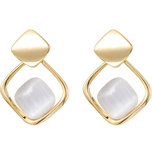 小众独特猫眼石耳饰女银耳钉耳环2026新款爆款高级感轻奢气质耳坠