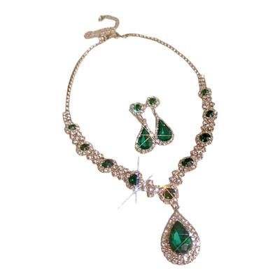 祖母绿复古水钻耳钉项链