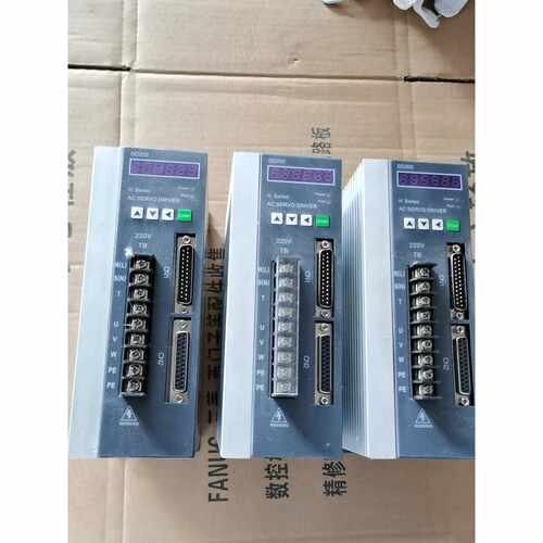 SD200-3ABX 国产伺服驱动器 工业设备