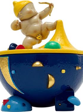 瞿广慈月光宝盒射手酒柜艺术品