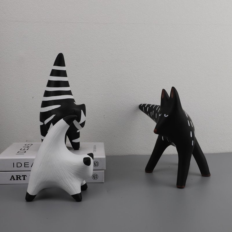 简约现代黑白条纹平面猫家居装饰品样板间摆件茶几客厅玄关软桌面