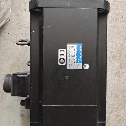 议价日本原装拆机件伺服电机包好用Q2AA18550RCP0E维修