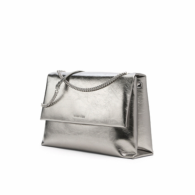 大容量简约链条单肩腋下包