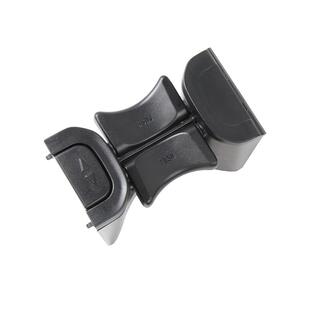 用奔驰A180 A200水杯架卡扣限位器GLA CLA扶手箱饮料杯架固定夹子