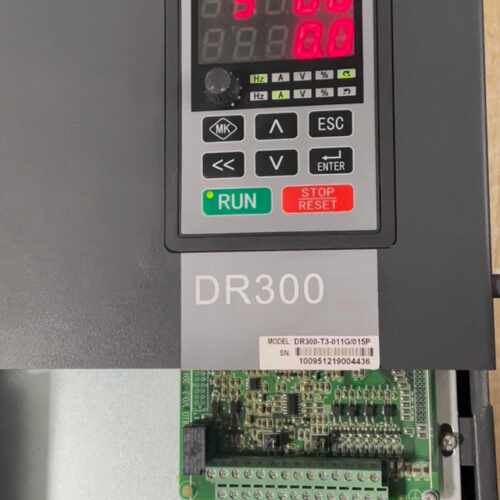 议价大变频器DR300-T3-011G/015P维修
