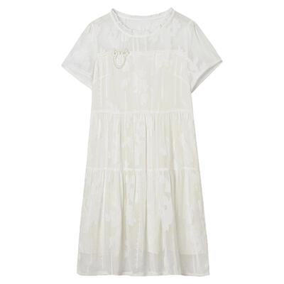 大方中裙木耳领连衣裙