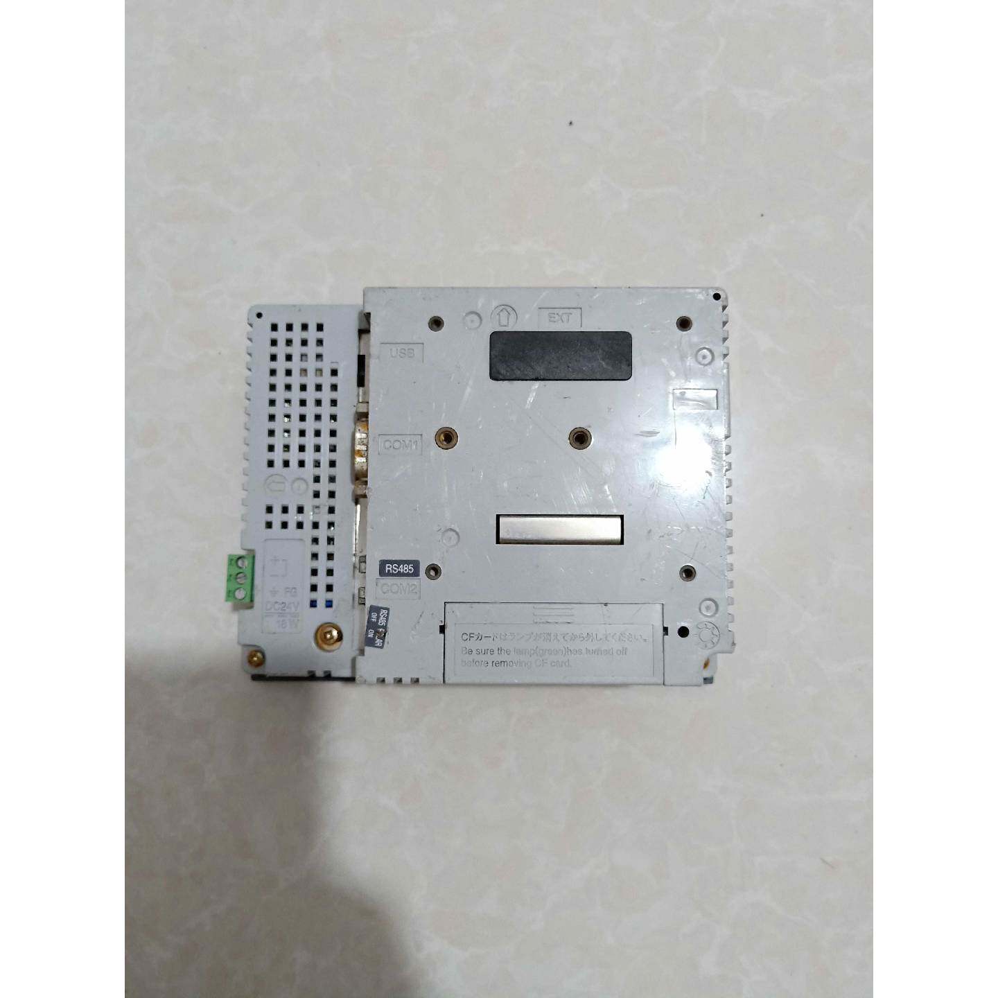 议价二手触摸屏XBTGT2110显示屏 24VDC 0.75A