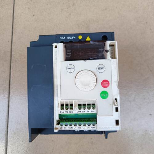 【议价-可维修】 变频器 ATV12HU15M2 .5 220V /均有货