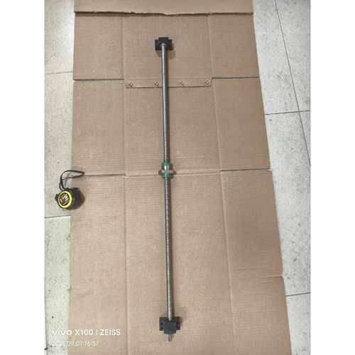 溢价-1616上银滚珠丝杆，有效行程800mm，总长度960mm，