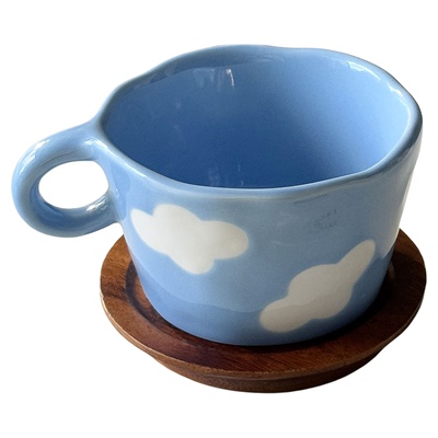 复古手绘蓝天白云陶瓷杯马克杯