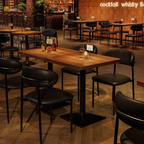 美式复古风清吧小酒馆桌椅组合网红咖啡厅西餐厅餐饮店餐桌椅商用