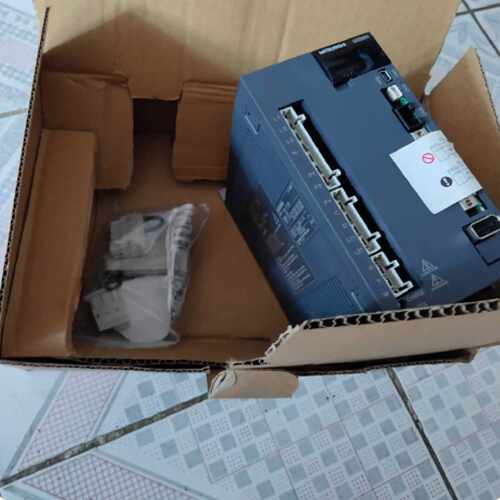 议价三菱伺服驱动器MR-J3-20A MR-J3-10A
