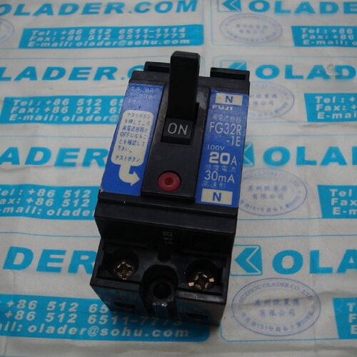 议价日本富士FUJI  漏电遮断器 FG32R-1E 2P 20A 30mA 原装正品