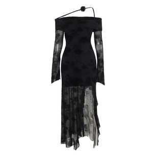 GirlsAt18 黑色一字肩长袖连衣裙女高级性感气质风情万种开叉长裙