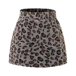 女童半身裙毛呢豹纹2026新年儿童装秋冬款a字短裙裤高腰包臀裙子
