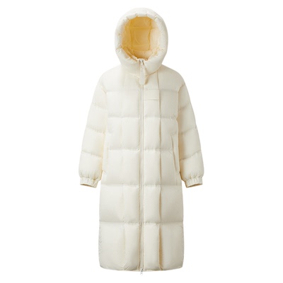 代言人丁禹兮同款千仞岗羽绒服