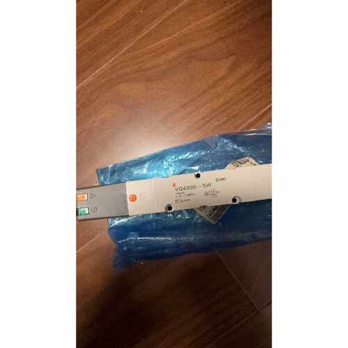 议价SMC电磁阀VQ42005W库存库存库存13适用