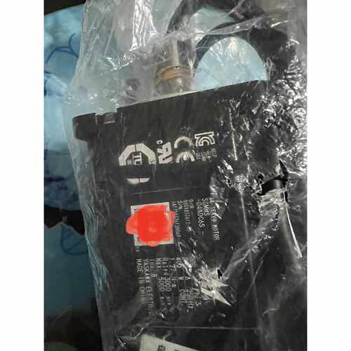 议价全新原装安川400w伺服电机SGMMS04ADC6S维修