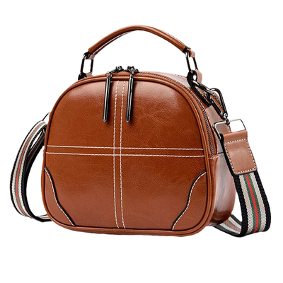 配2根肩带头层牛皮斜挎小包包