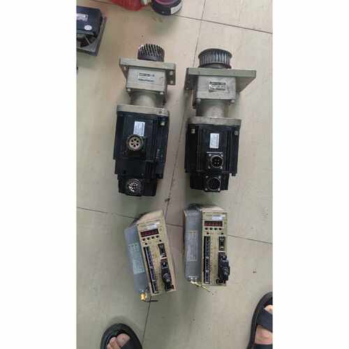 询价YASKAWA安川伺服驱动器AC SERVO MOTOR一