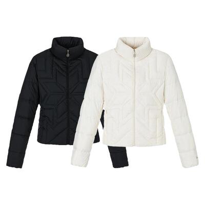 BETWEENAND 轻薄雪花印花绗线内胆羽绒服反光印花立领防风外套女