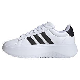 adidas阿迪达斯春季新款女士简约耐磨厚底小白鞋面包运动鞋IE1092