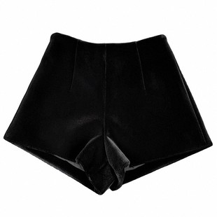 丁妮妮自制黑色丝绒短裤女2025新款秋冬外穿打底高腰金丝绒阔腿裤