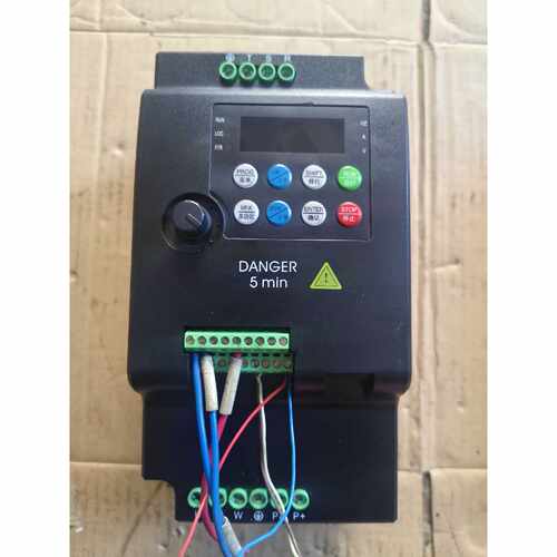 溢价-海仕达变频器HSD30004.0G5.5P4KW功能