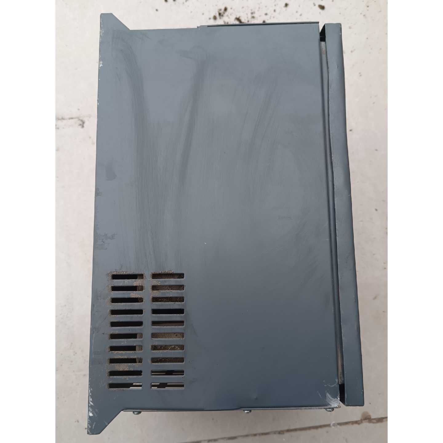 议价15kw深圳郁树变频器YS510-11G/15P，15KW功