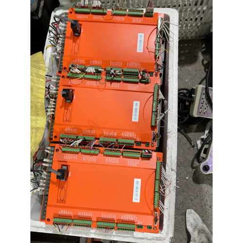 议价华成工控主机 HC-QCS1E-Z，实物拍摄，功能正常。拆机