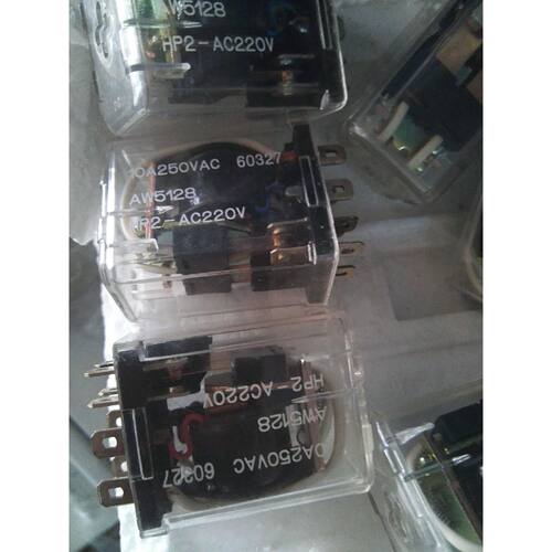 议价原装进口松下继电器 AW5128 HP2-AC200V