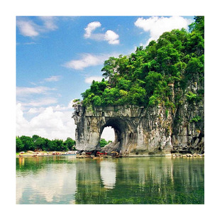 含高铁票8人团 桂林旅游4天3晚桂海晴岚漓江游船竹筏纯玩四日游