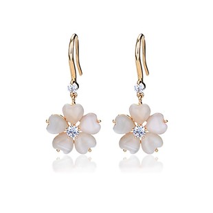 玉兰花耳环女花朵2025新款气质小香风耳坠高级感耳钉白色挂钩耳饰