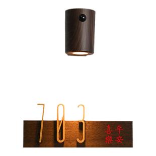 新款充电人体感应灯发光家用门牌定制高级感入户门口装饰氛围灯轻奢创意亚克力数字号码牌包厢酒店民宿标志牌