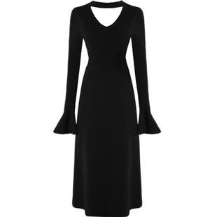 DPLAY秋季气质半高领喇叭袖黑色内搭针织连衣裙毛衣长裙女