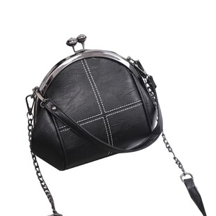 超火小众不撞款包包链条小包包女包新款单肩斜挎包夹子包贝壳包